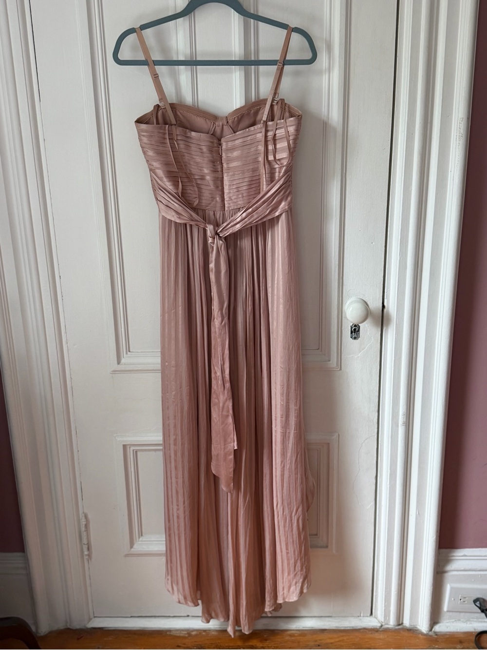 BCBG Max Azria Alicia Silk Charmeuse Dress Antique Blush Pink Size 6 - Picture 5 of 10